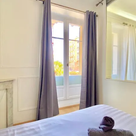 Appartement Designer Garden View Ac, Fiber Wifi Heart Of